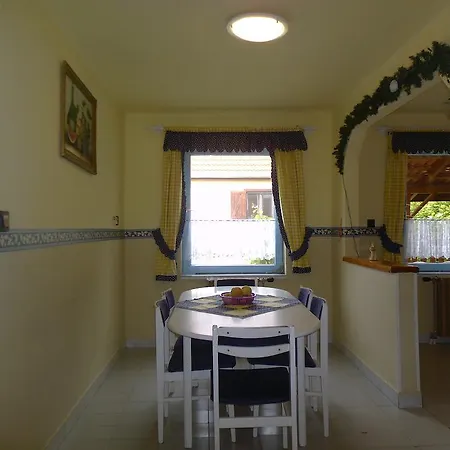 Apartament Balatoni Nyar Vendeghaz *