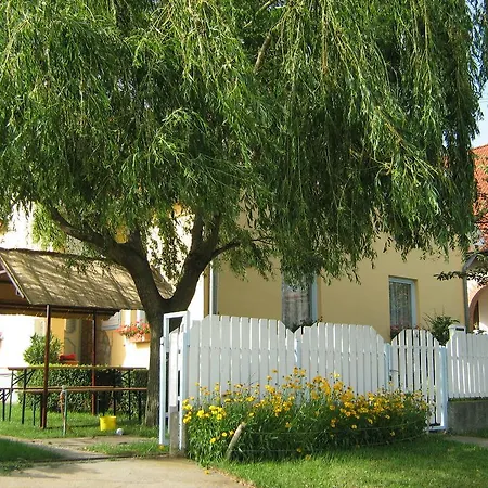 Apartament Balatoni Nyar Vendeghaz