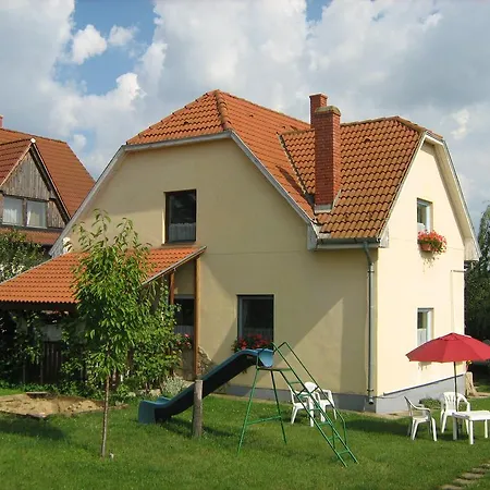 Balatoni Nyar Vendeghaz