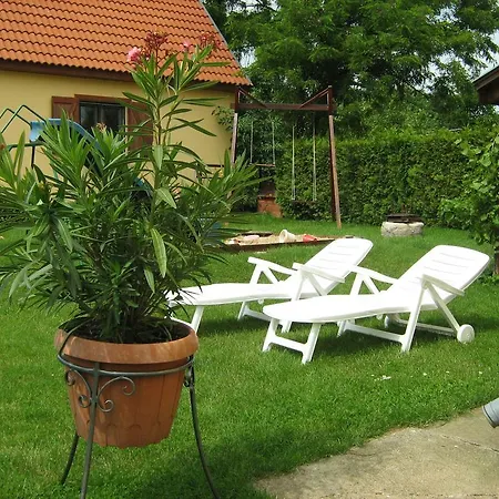 Apartament Balatoni Nyar Vendeghaz *