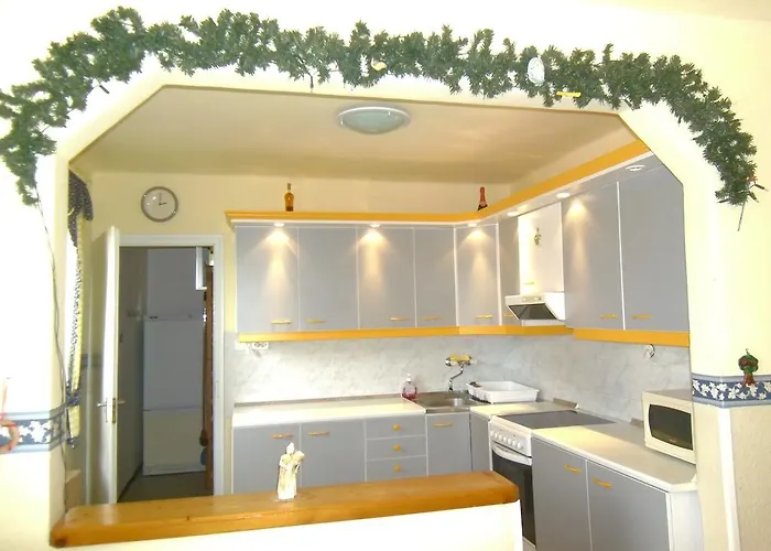 Balatoni Nyar Vendeghaz